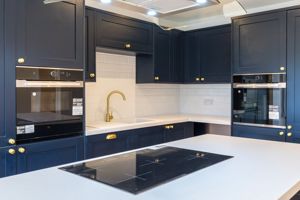 Kitchen- click for photo gallery